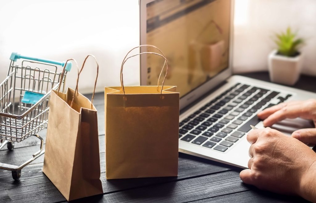 How to Do Online Retail: Tools and Starting Your Business