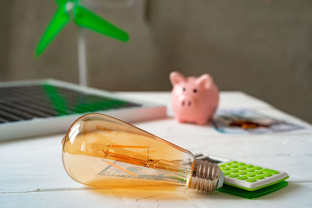 Optimising Operations: Top 8 Energy-Saving Strategies for Startup Success