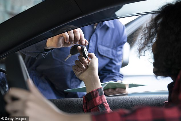 Sexism: Six in ten female drivers stress about going to see a mechanic