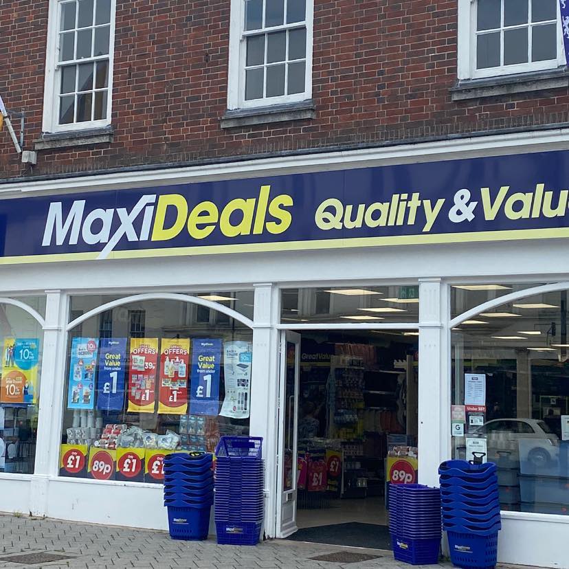 Maxi Deals abruptly closed a store in Birmingham