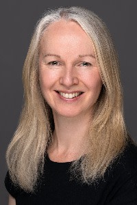 Headshot of Penelope Samuels, a wills and probate solicitor at SA Law