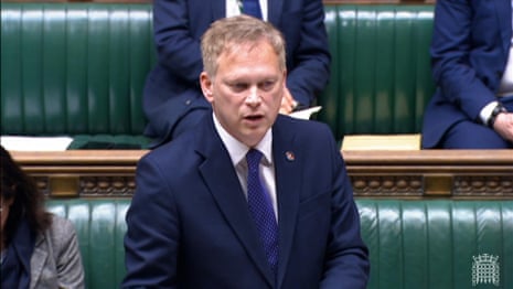 UK 'not seeking confrontation': Grant Shapps informs MPs about strikes in Yemen – video